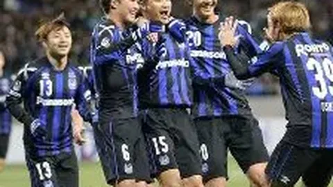 阿森纳逆风翻盘领跑热刺，阿迪达誓言争冠之路